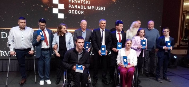 Bježi! Via! - kampanja protiv bolesti ovisnosti