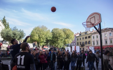 Bježi! Via! - kampanja protiv bolesti ovisnosti